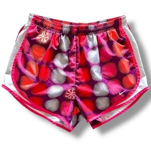 Women’s Nike Tempo Dri-Fit Mid-Rise 3” Running Shorts size M Lined with Pocket